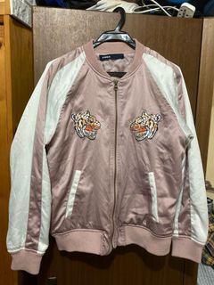 （分類：）位於 。 由 lowbnei 提交（商品編號 1010104038，圖片 1）。簡介： 。