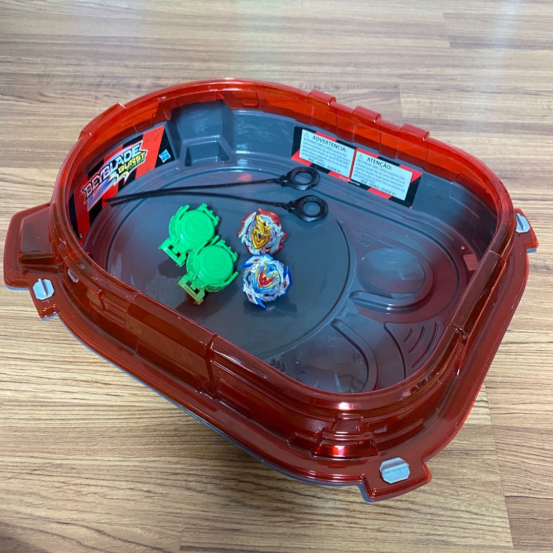 Estadio beyblade slingshot online
