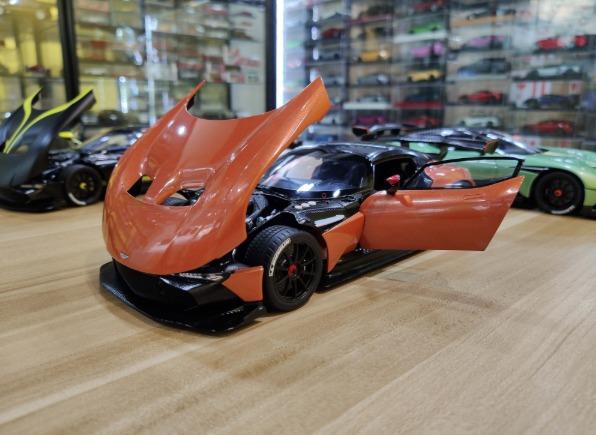 autoart aston martin vulcan