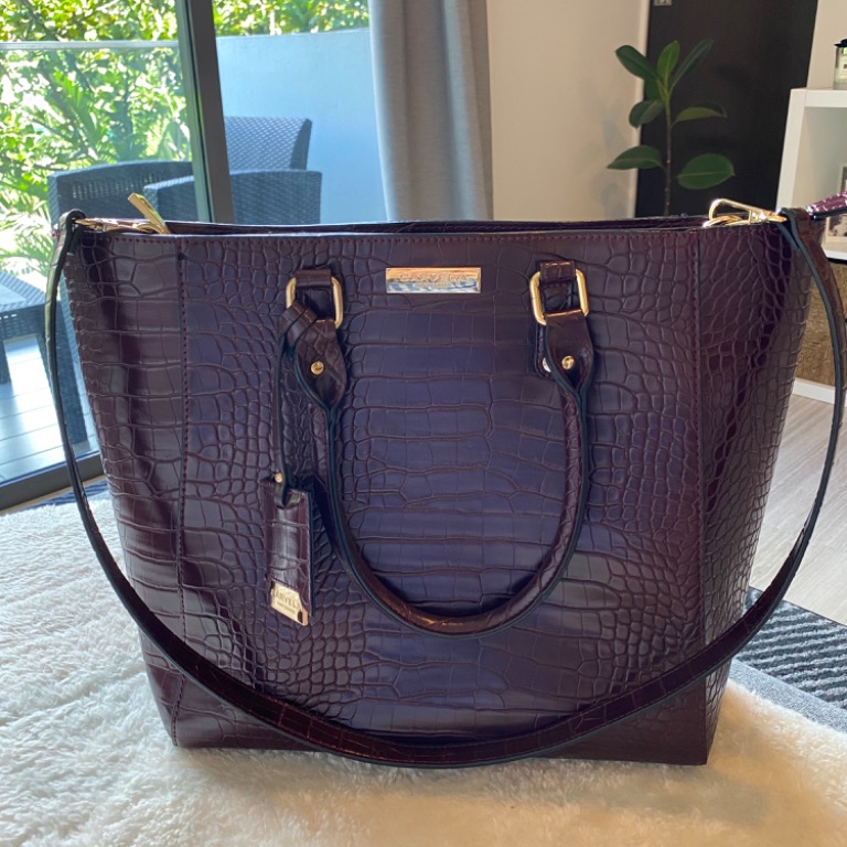 carvela handbag