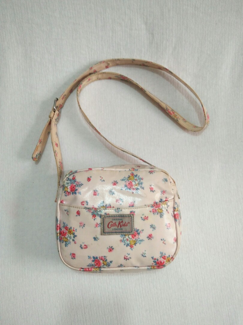 Sling bag hotsell cath kidston