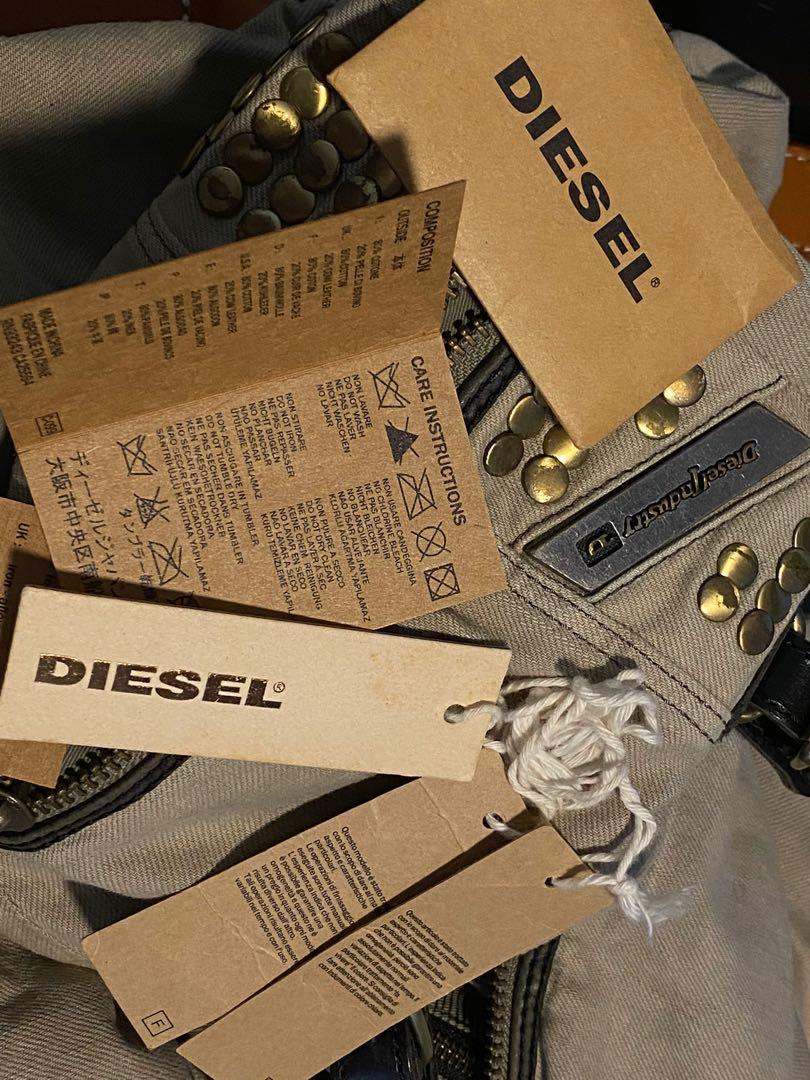 Diesel Divina XL bag, Women's Fashion, Bags & Wallets, Crossbody Bags