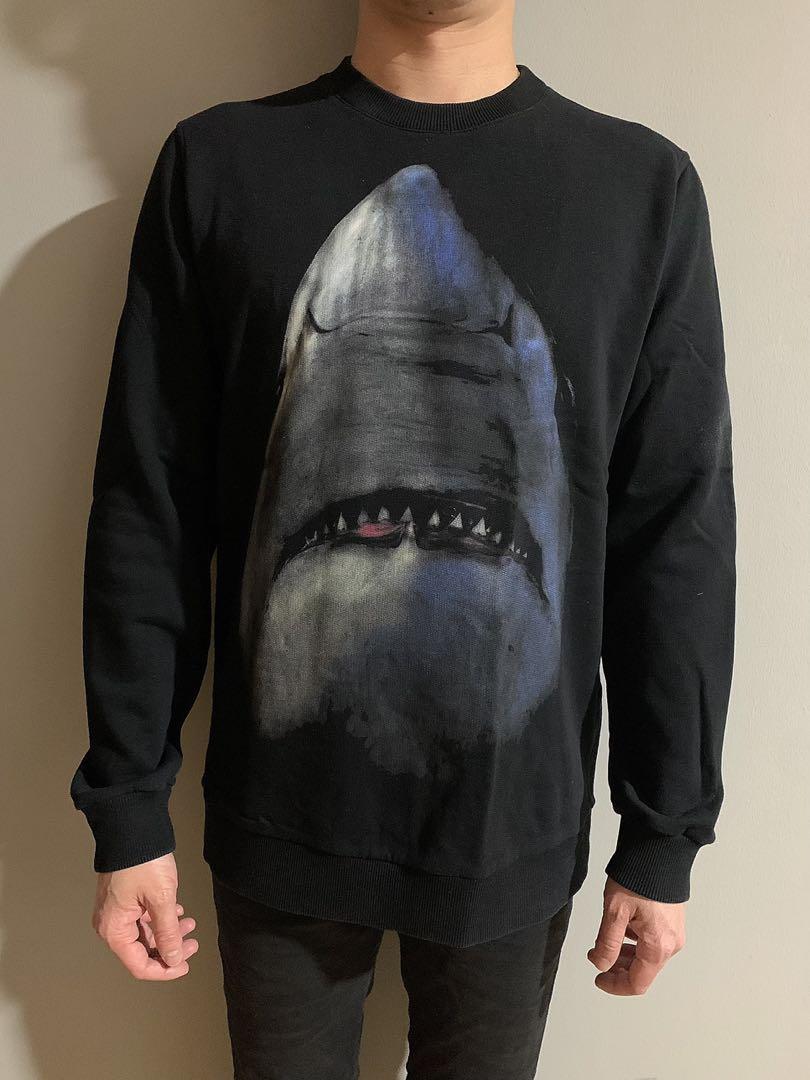 Givenchy sweater shark 2025