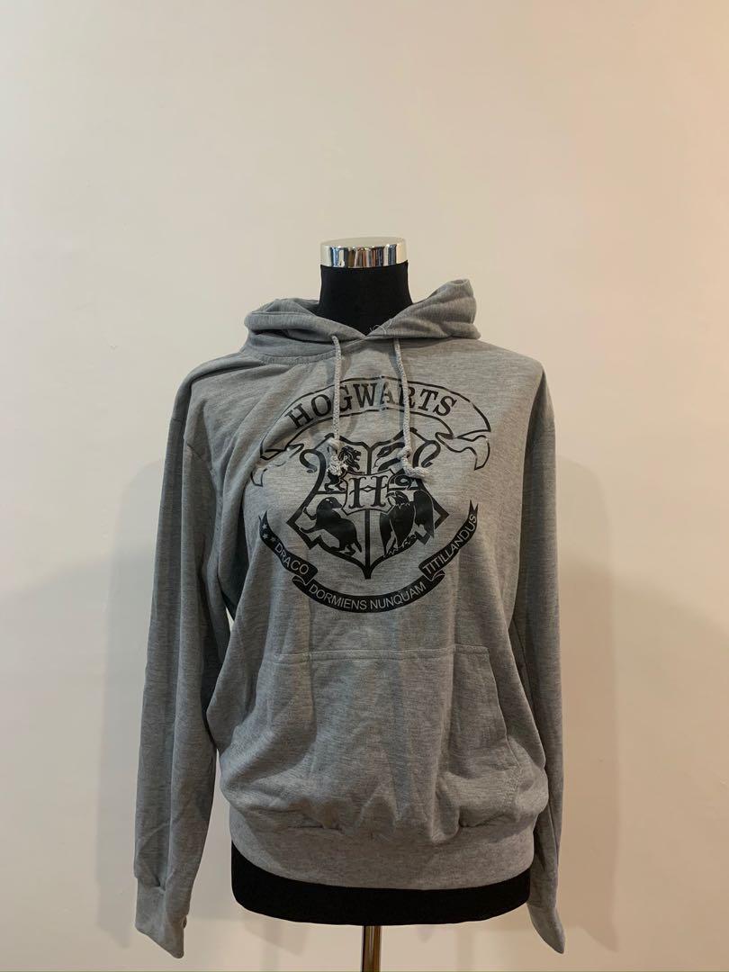 Hogwarts hoodie women's clearance