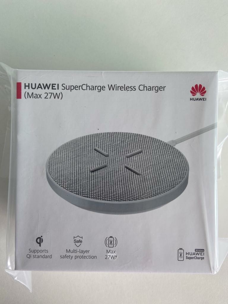 Huawei Supercharge wireless charger (Max 27W), Computers & Tech, Parts