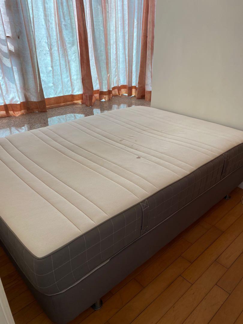 IKEA Double Bed Divan, 傢俬＆家居, 傢俬 Carousell