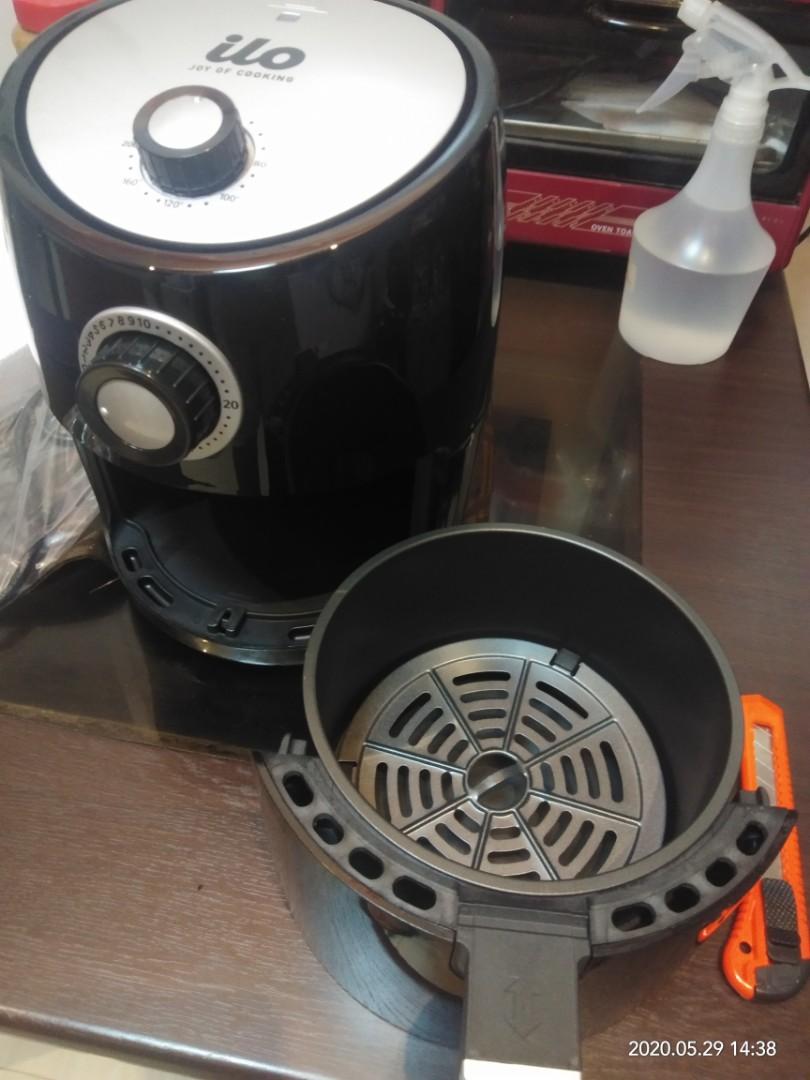 Ilo airfryer, TV & Home Appliances, Kitchen Appliances, Fryers on Carousell