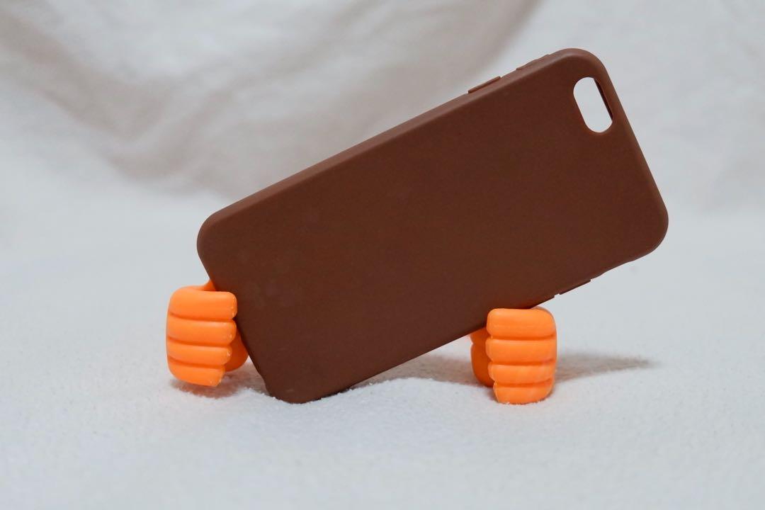iPhone 6/6s Slim Case (Category: Cases & Sleeves) located in Santa Rosa. Submitted by mainert (Listing ID 1010231446, Image 1). Description: Preloved iPhone 6s Slim Case Used but not abused. Color: Brown Pm/Chat for more info..