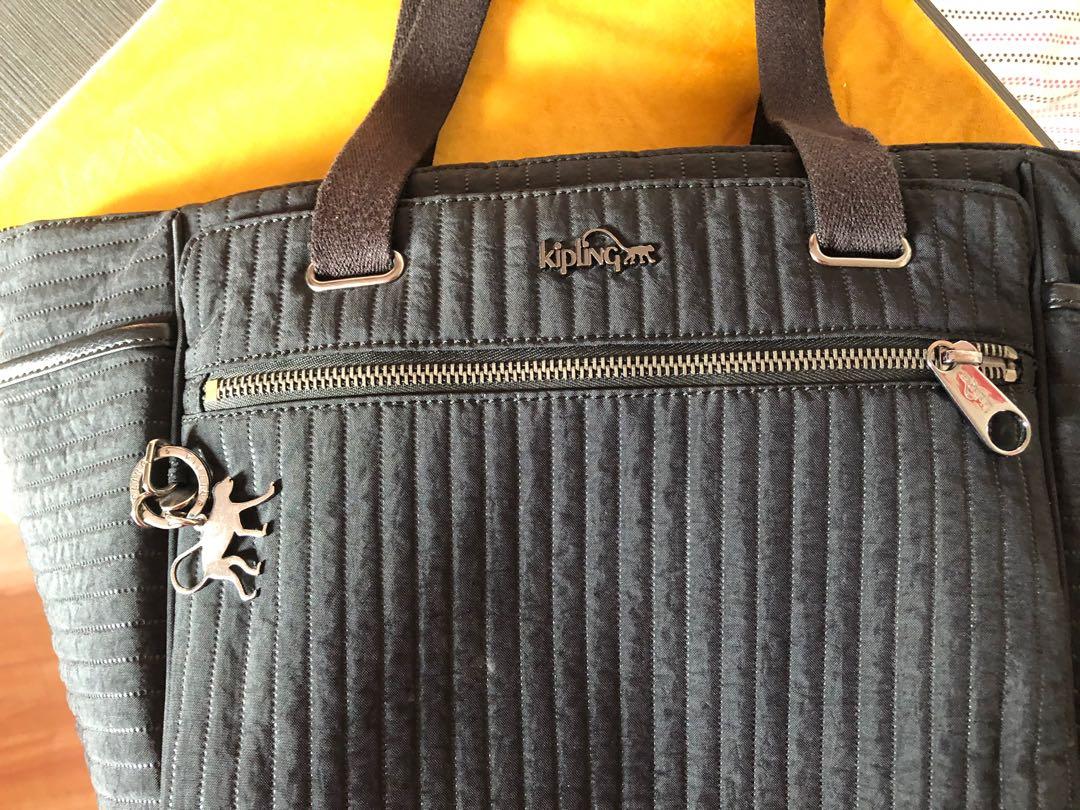 Sale‼️Kipling Tote Bag (Category: Tote Bags) located in Bacoor. Submitted by mc_shopper (Listing ID 1010179704, Image 2). Description: Original Preloved good condition With multiple pockets.