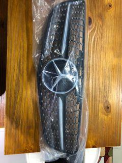 Mercedes W204 Diamond Grill