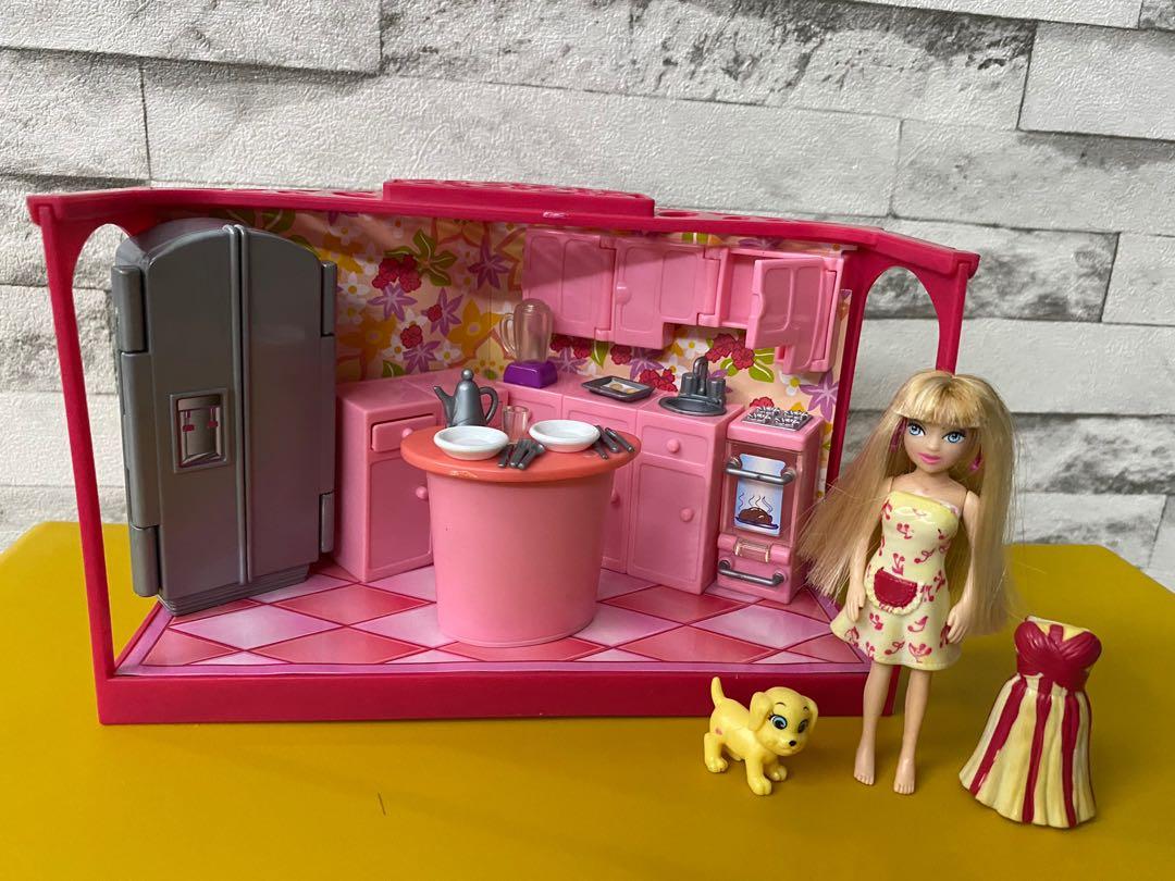 Polly discount pocket kitchen