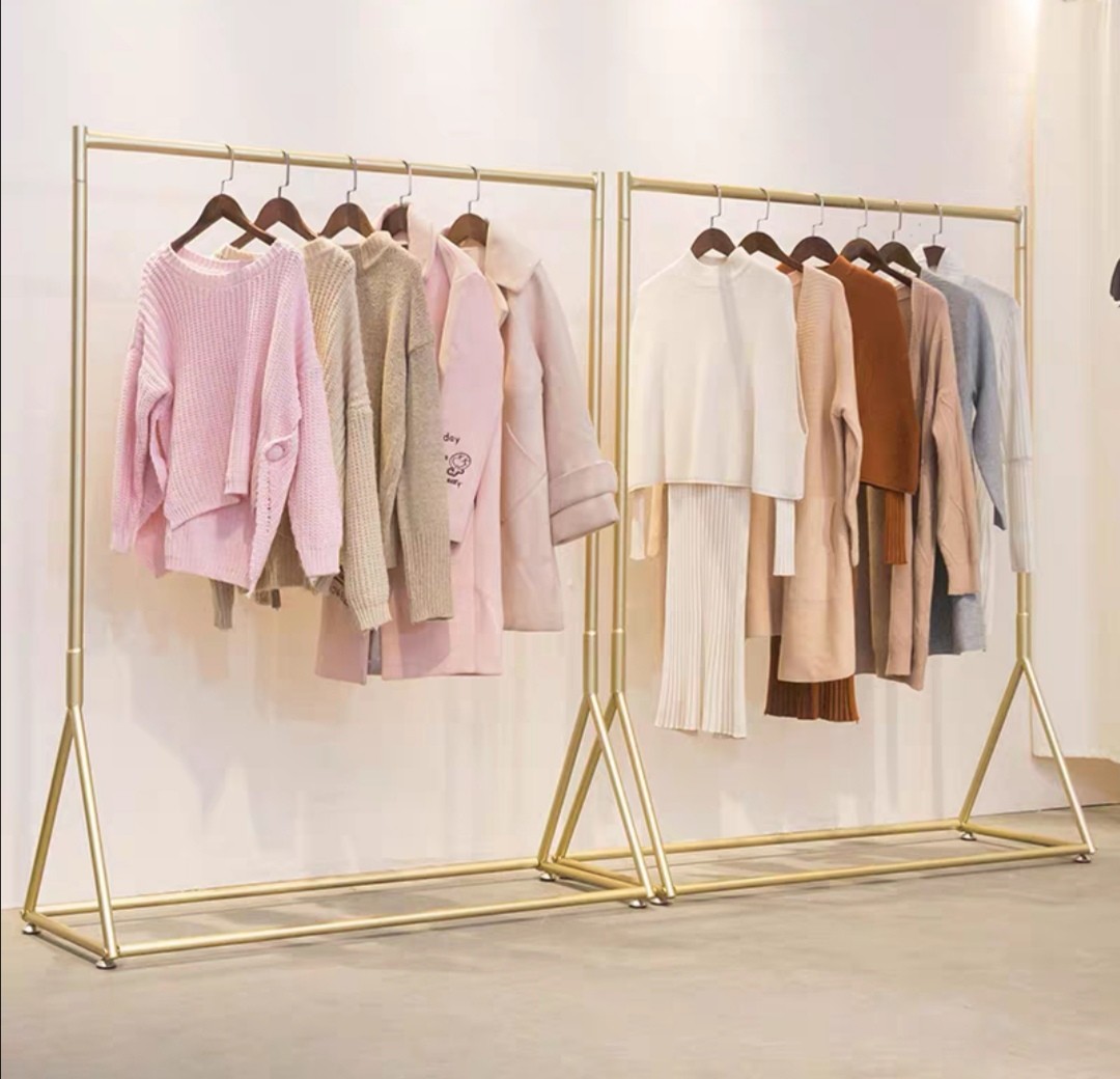 Gold hanger rack outlet