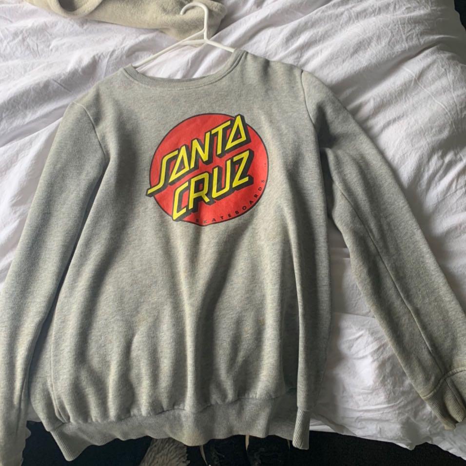 Santa Cruz Jumper Women S Fashion Clothes On Carousell