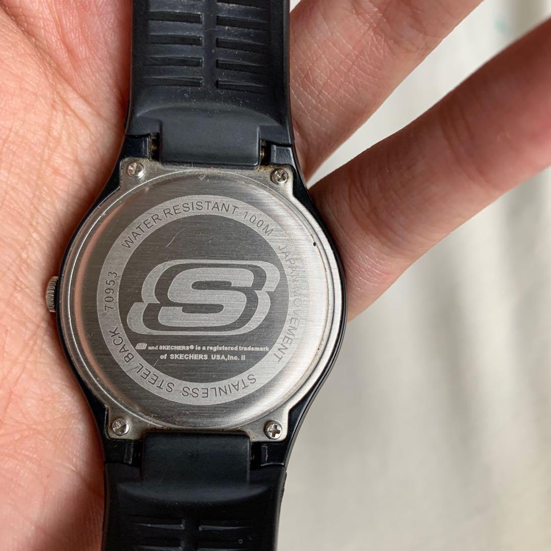 Skechers hotsell watch price