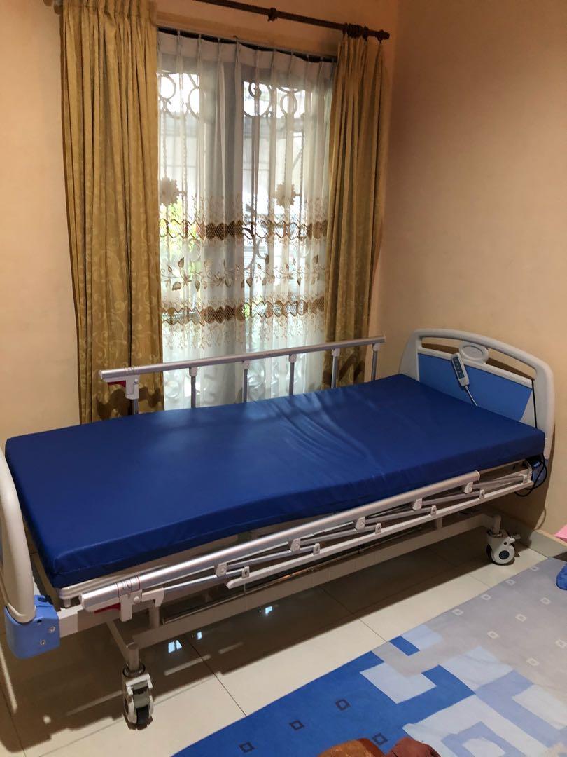 Tempat Tidur Elektrik Untuk Orang Sakit/Stroke, Perabotan Rumah di