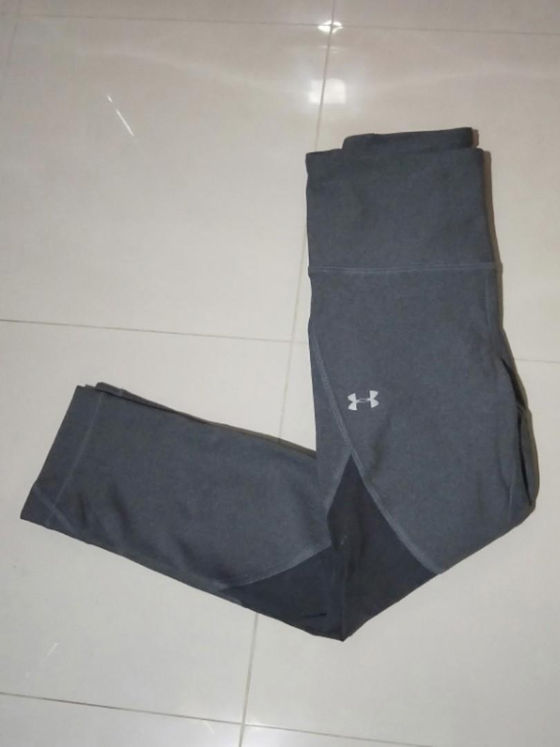 BN Under Armour Women HeatGear Compression Mesh Tights (XS), Men's Fashion,  Activewear on Carousell