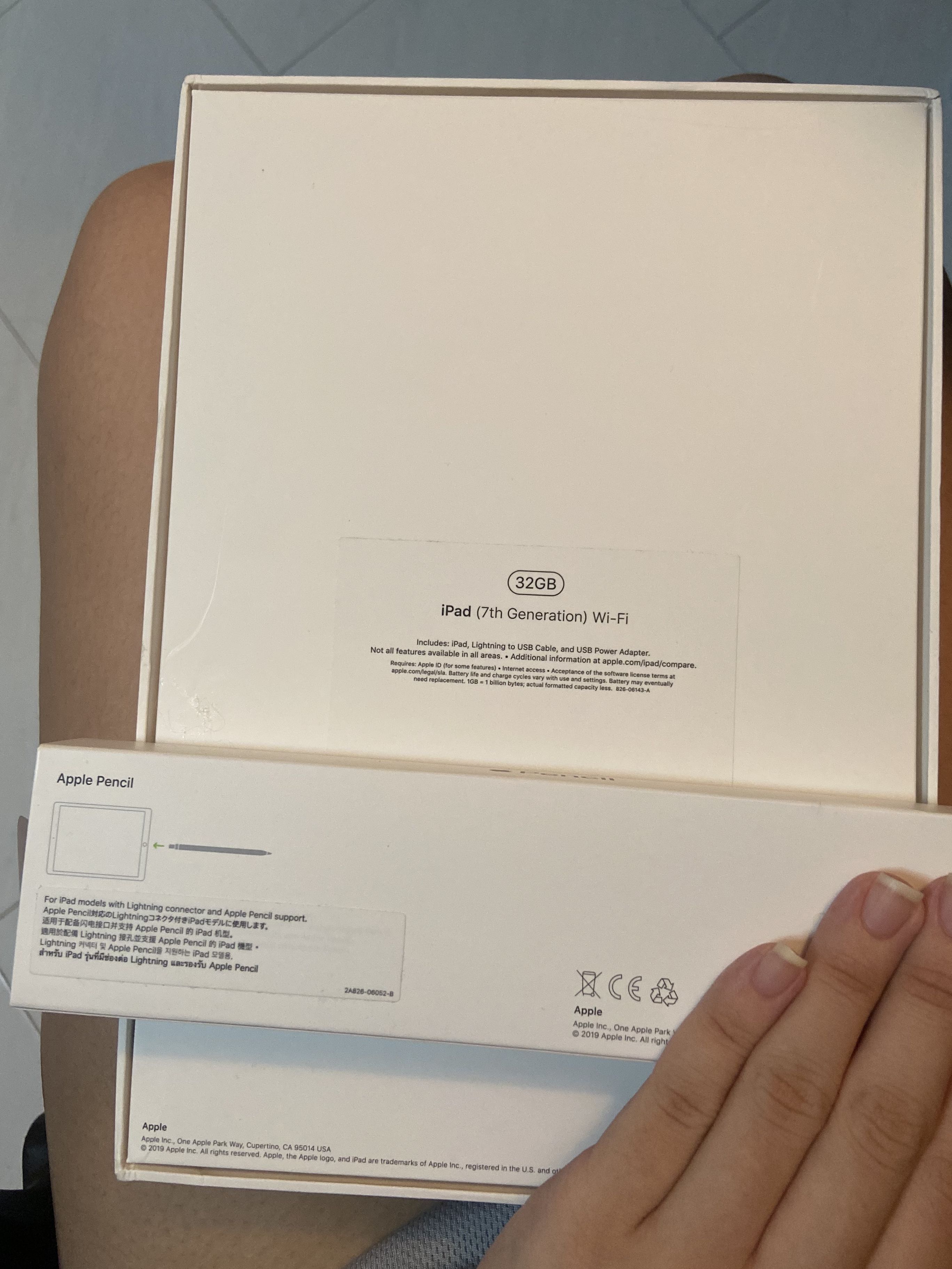 Us Apple Ipad 10 2 Inch 7th Gen W Apple Pencil Gen 1 Mobile Phones Tablets Tablets On Carousell