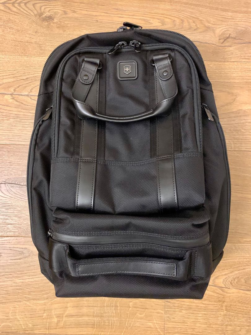 Victorinox bellevue 15 online