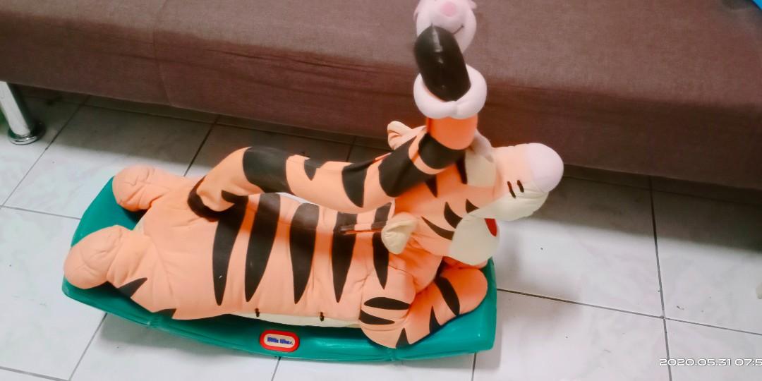 Vintage Little Tikes soft Rockin' Tigger, Hobbies & Toys, Toys & Games ...