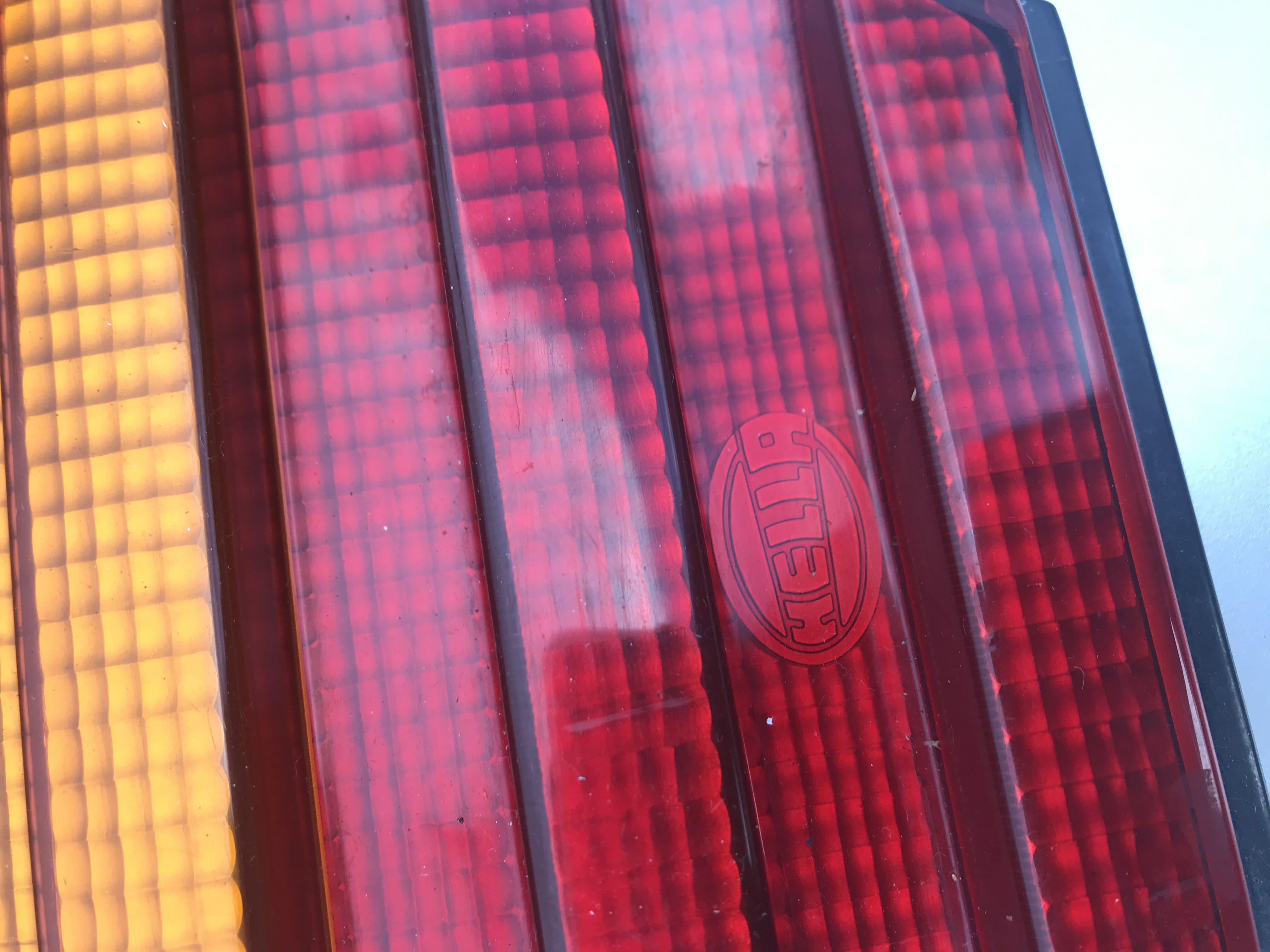 w124 tail light reflector