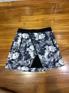 (Category: ) located in . Submitted by earthsalt (Listing ID 1010253786, Image 1). Description: .
