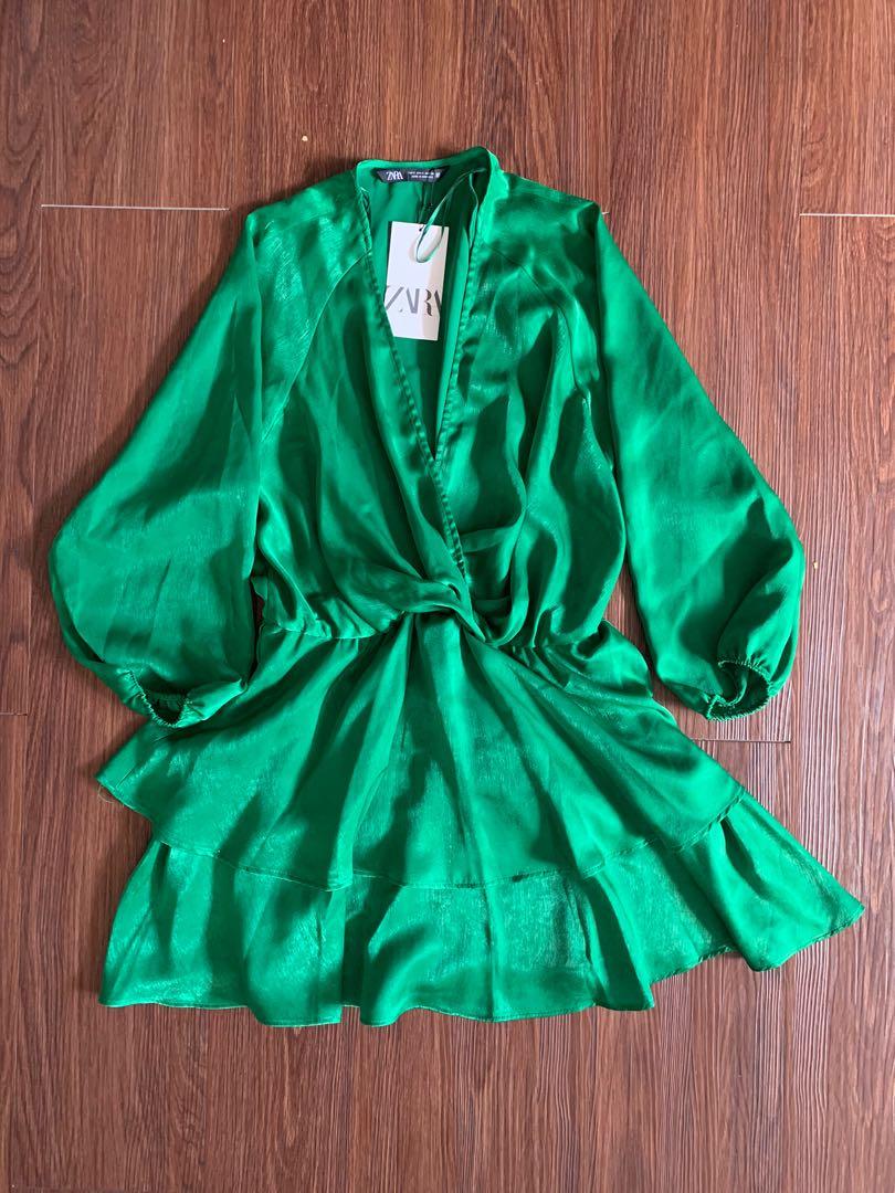 green emerald velvet dress Zara – Alglist LLC