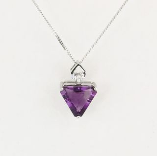 (Category: ) located in . Submitted by diamondgallery (Listing ID 1001186203, Image 1). Description: .