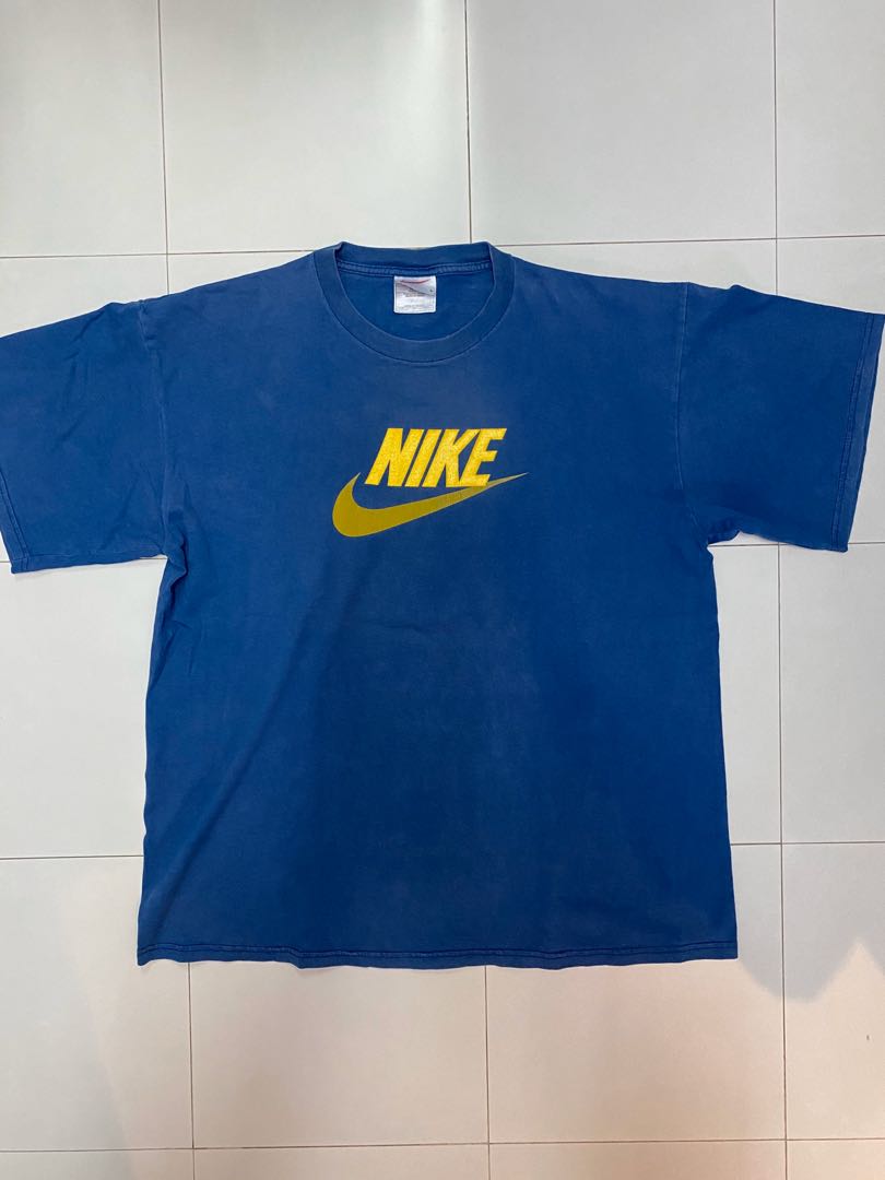 Authentic Vintage/Retro Nike Swoosh 