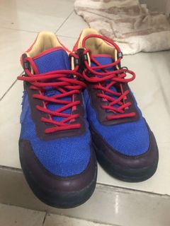 （分類：）位於 。 由 bb09.21 提交（商品編號 1004281835，圖片 1）。簡介： 。