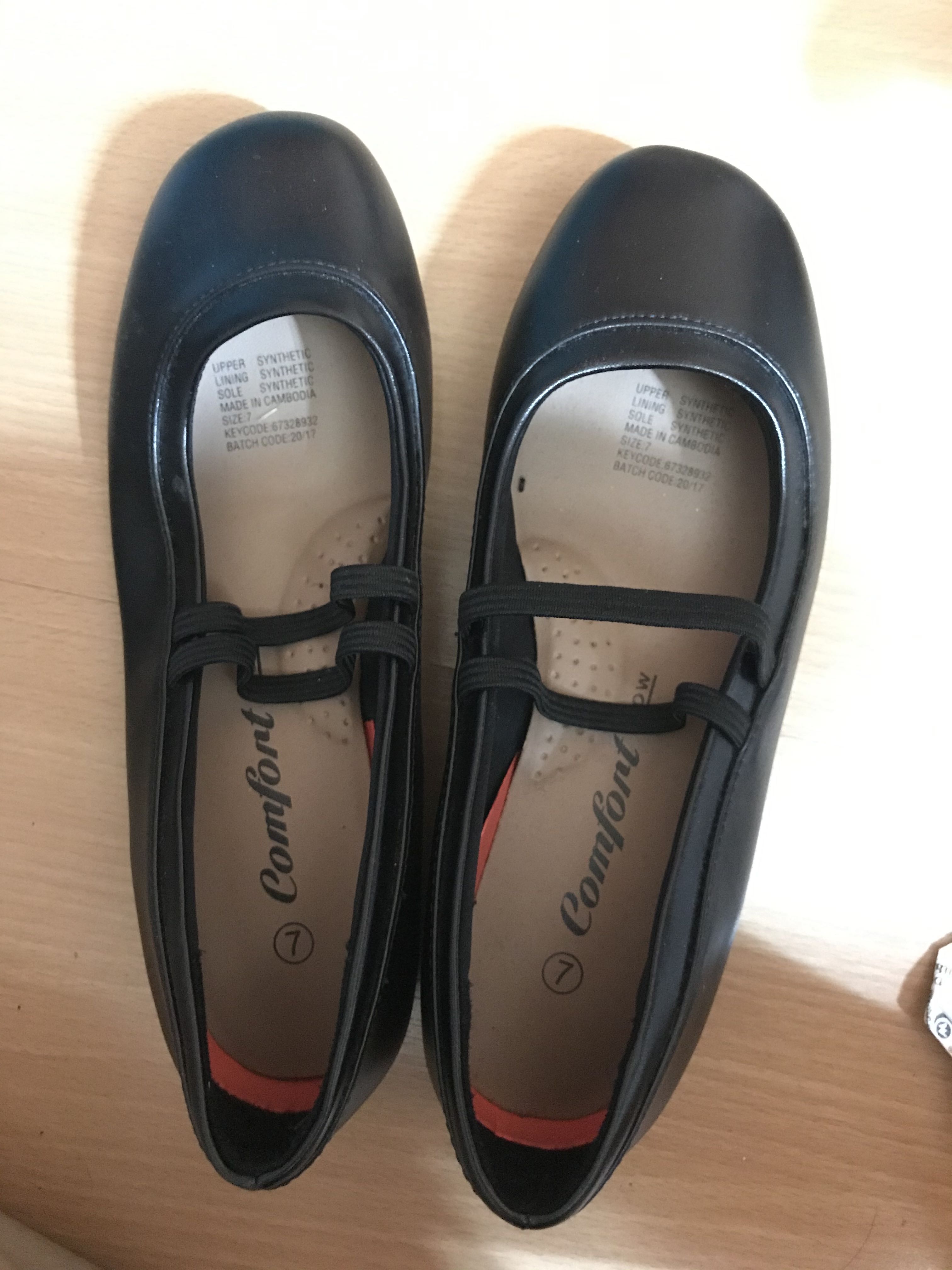 Comfort Now Office Or School Shoes Women S Fashion Shoes Flats Sandals On Carousell