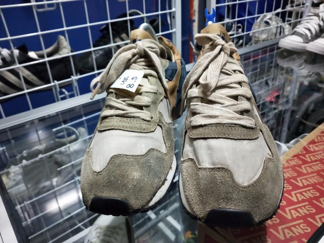 Diadora Heritage 1984 Men s Fashion Footwear Sneakers on Carousell