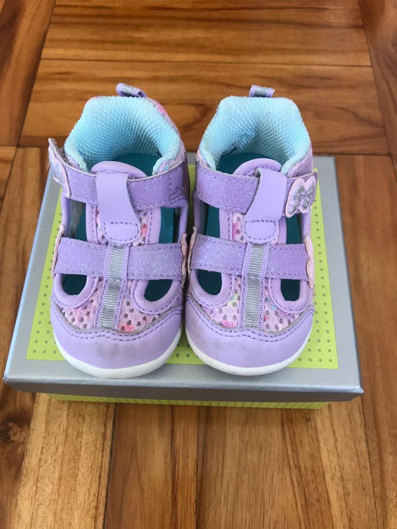 size 19 in baby shoes