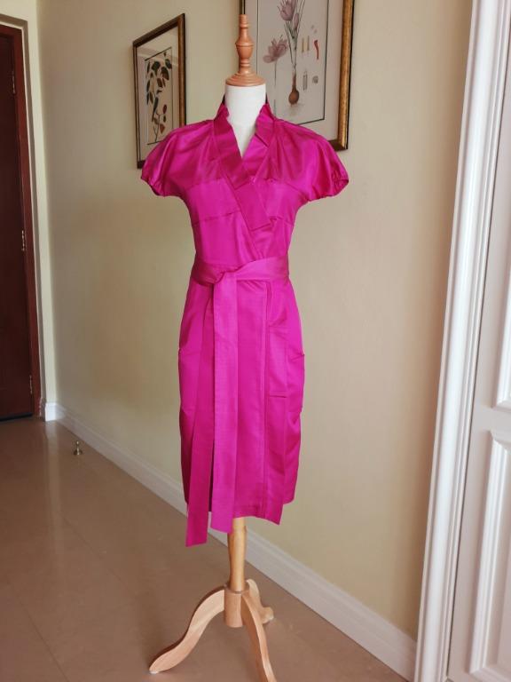 DVF Victoire Silk Wrap Dress Women s Fashion Muslimah Fashion