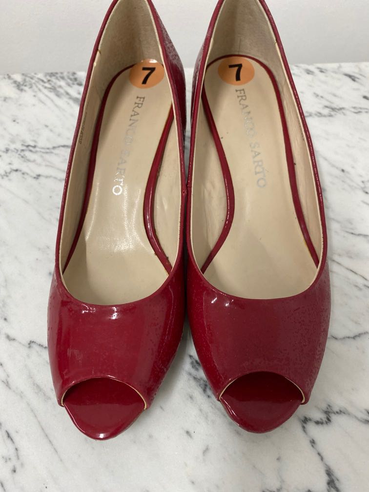 franco sarto red wedges