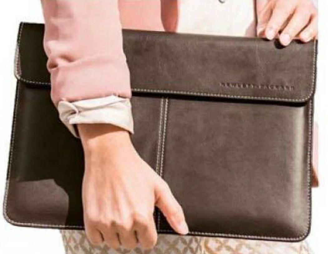 Hp premium leather sleeve sales