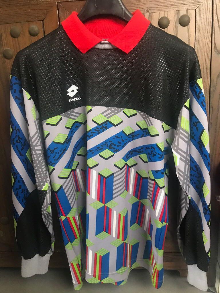 lotto goalkeeper jersey