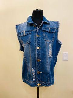 Jeans vest size M/L