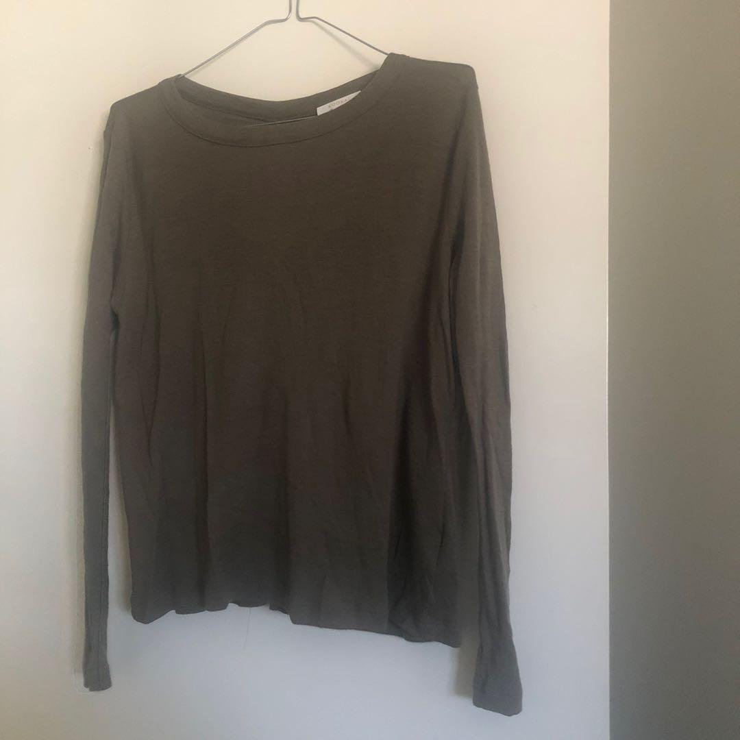 Kookai Merino Wool Top Jumper Free Size Women S Fashion Clothes On Carousell