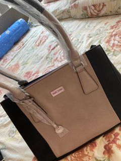 （分類：）位於 。 由 thriftyj 提交（商品編號 1004269639，圖片 1）。簡介： 。
