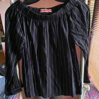 (Kategori: ) berada di . Dikirim oleh bprelovedstuff (ID iklan 1004311074, Gambar 1). Deskripsi: .