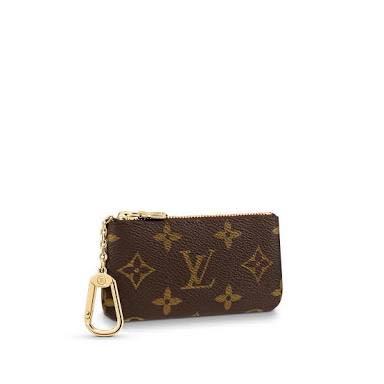 Louis Vuitton key pouch (Category: Luxury Bags & Wallets) located in Cainta. Submitted by jtc23 (Listing ID 1004333936, Image 1). Description: Lv key pouch With dust bag and box LP 7000 6500 with no box key chain alone Ung chain nya and gold holder is a bit rusty na ❤️ Code : 8907 EA Code is mid/late 80’ Year 1989 month July /07 bag charm key holder code EA please see attached photos for code .