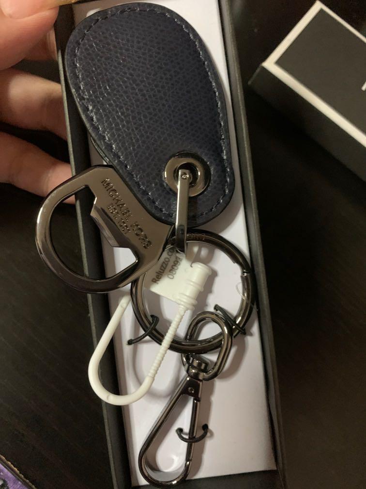 MICHAEL KORS BOTTLE OPENER KEY NAVY, Luxury, Accessories on Carousell