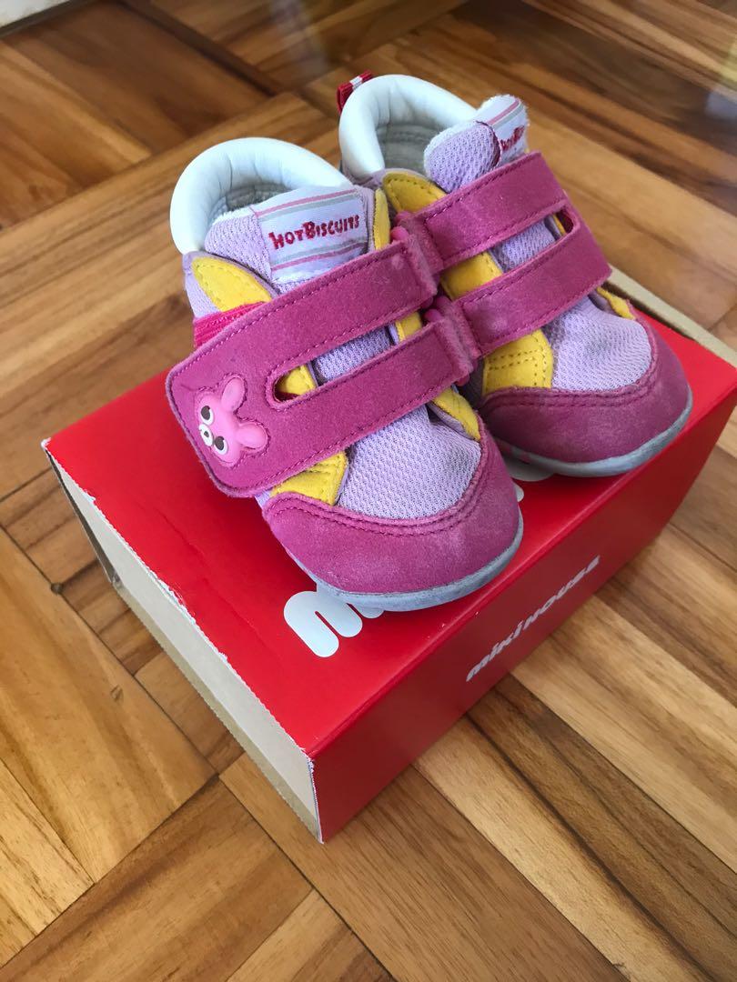Mikihouse hot biscuits baby shoes shop