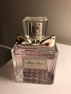 （分類：）位於 。 由 savetheworldtoday 提交（商品編號 1004394083，圖片 1）。簡介： 。