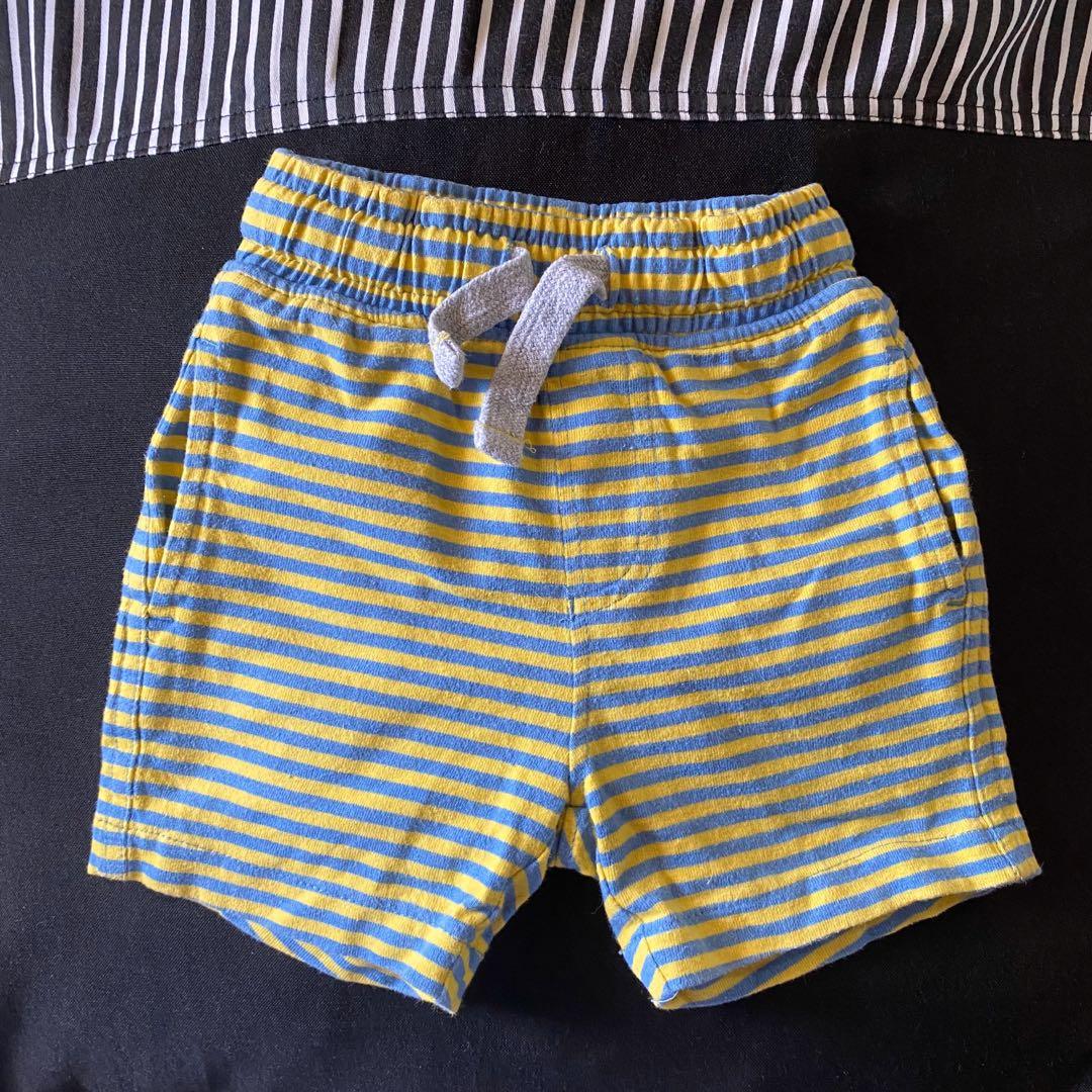 Mothercare shorts for babies (Category: Babies & Kids Fashion) located in Pasig City. Submitted by dod.in (Listing ID 1004301208, Image 2). Description: Preloved mothercare shorts for 3-6 months old 2 for 50 pesos .