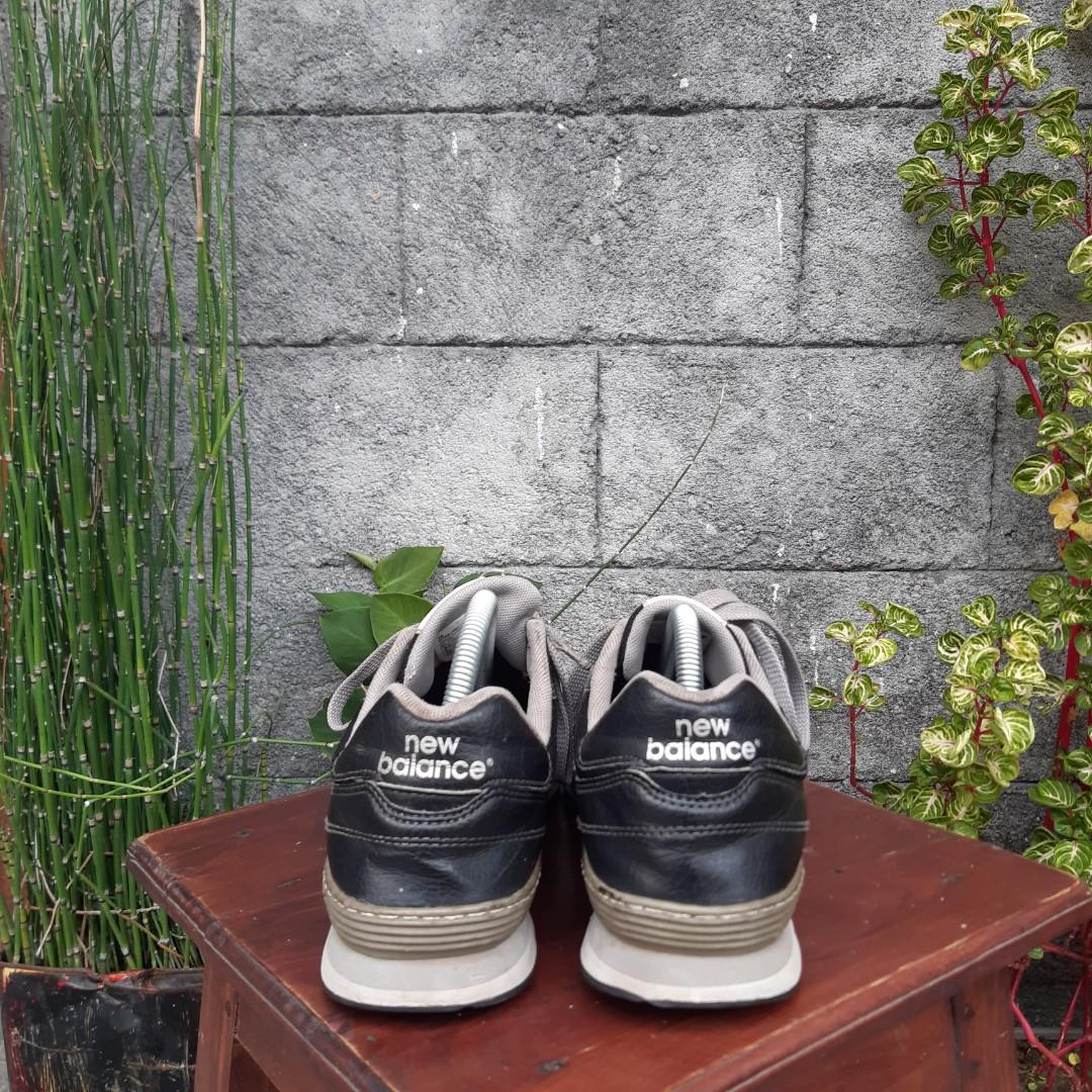New balance store 368 black