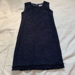 (Category: ) located in . Submitted by clothesbyrenn (Listing ID 1004350742, Image 1). Description: .