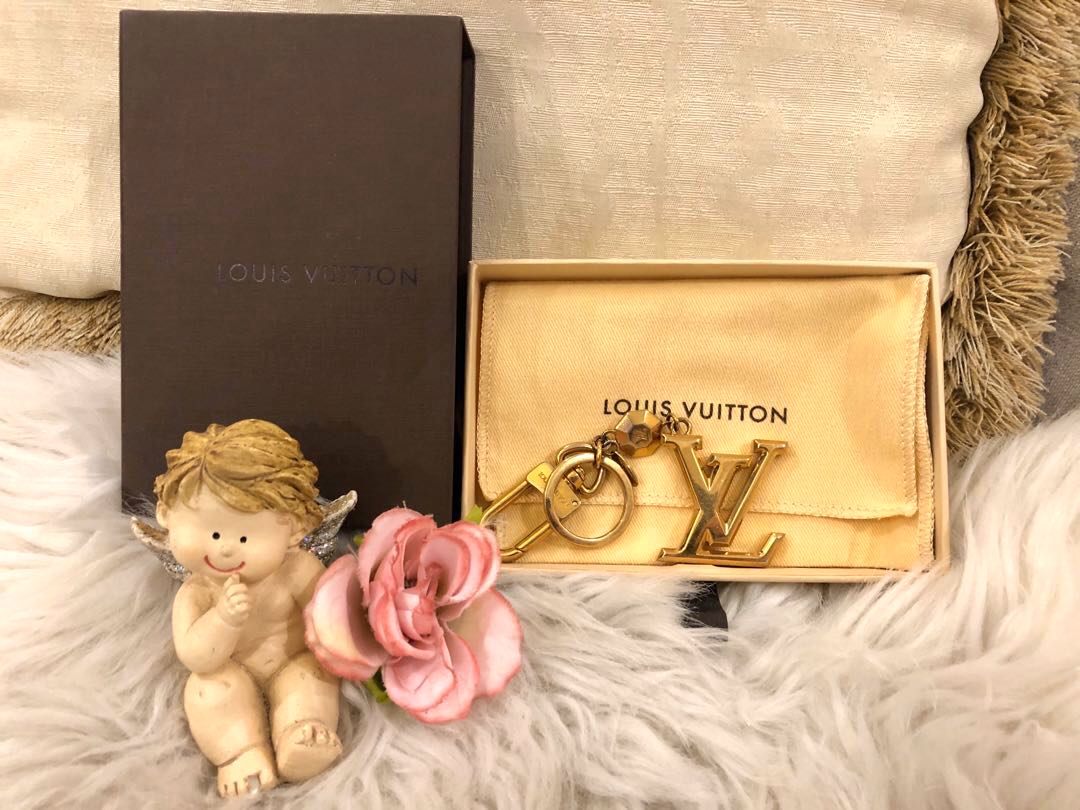 Louis Vuitton Lumineuse PM Review - what jess wore