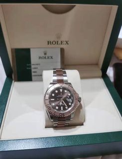 (Category: ) located in . Submitted by shopper9242 (Listing ID 1004420118, Image 1). Description: .