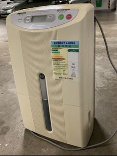 （分類：）位於 。 由 treasureplace 提交（商品編號 1004493257，圖片 1）。簡介： 。